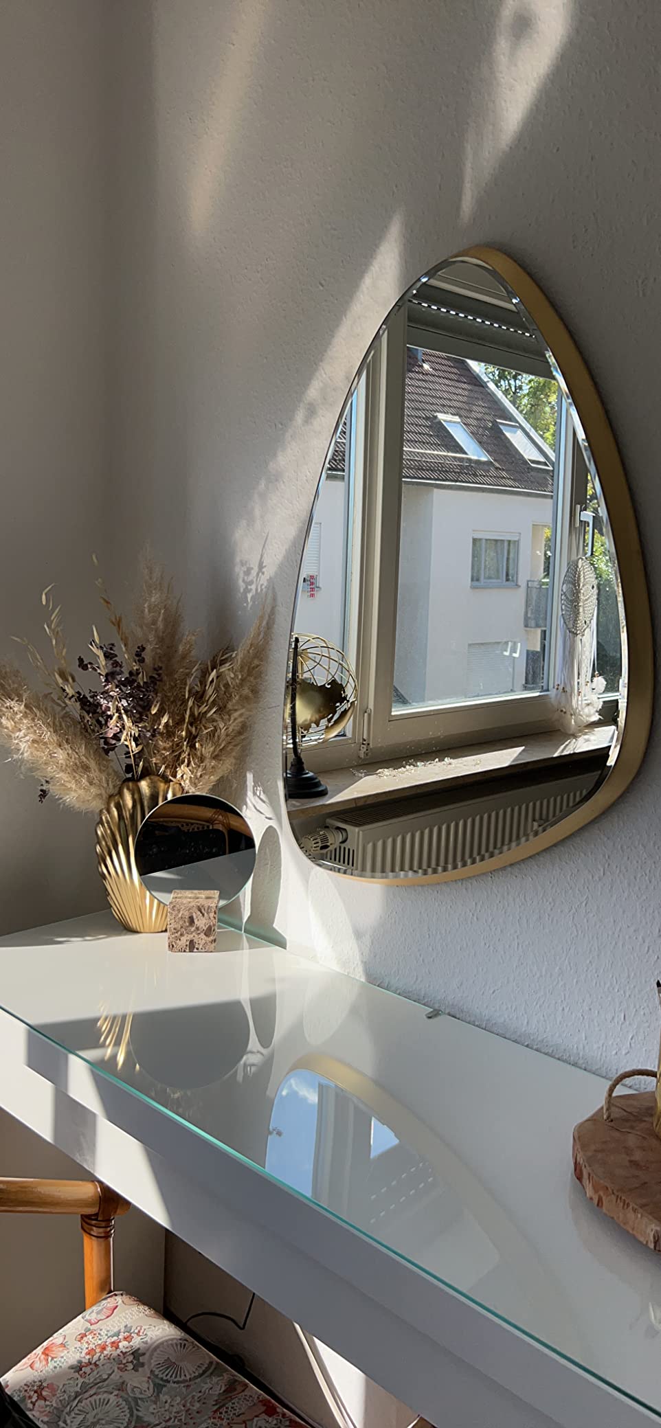 Schön, aber Rahmen etwas rustikal