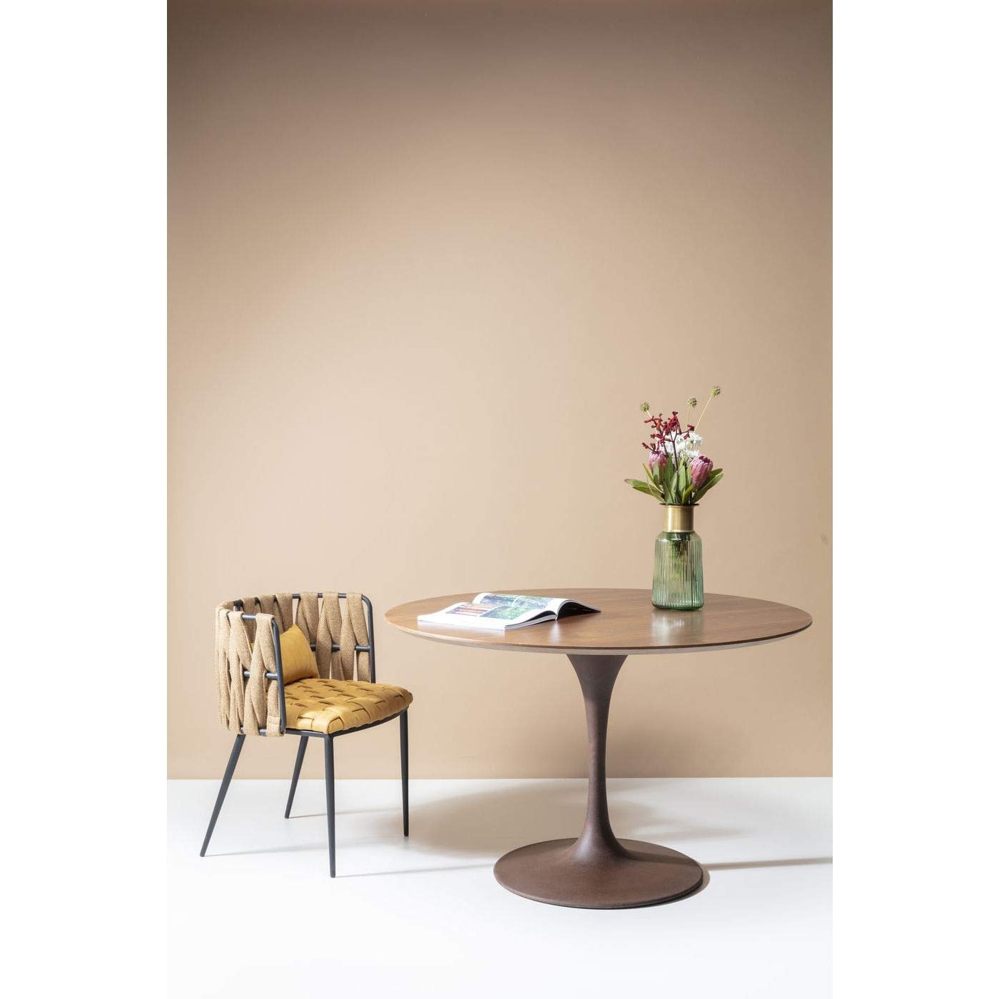 kare-design-armlehnstuhl-cheerio-gelb-75x55x52-cm-flechtstuhl-mit-kissen image 6