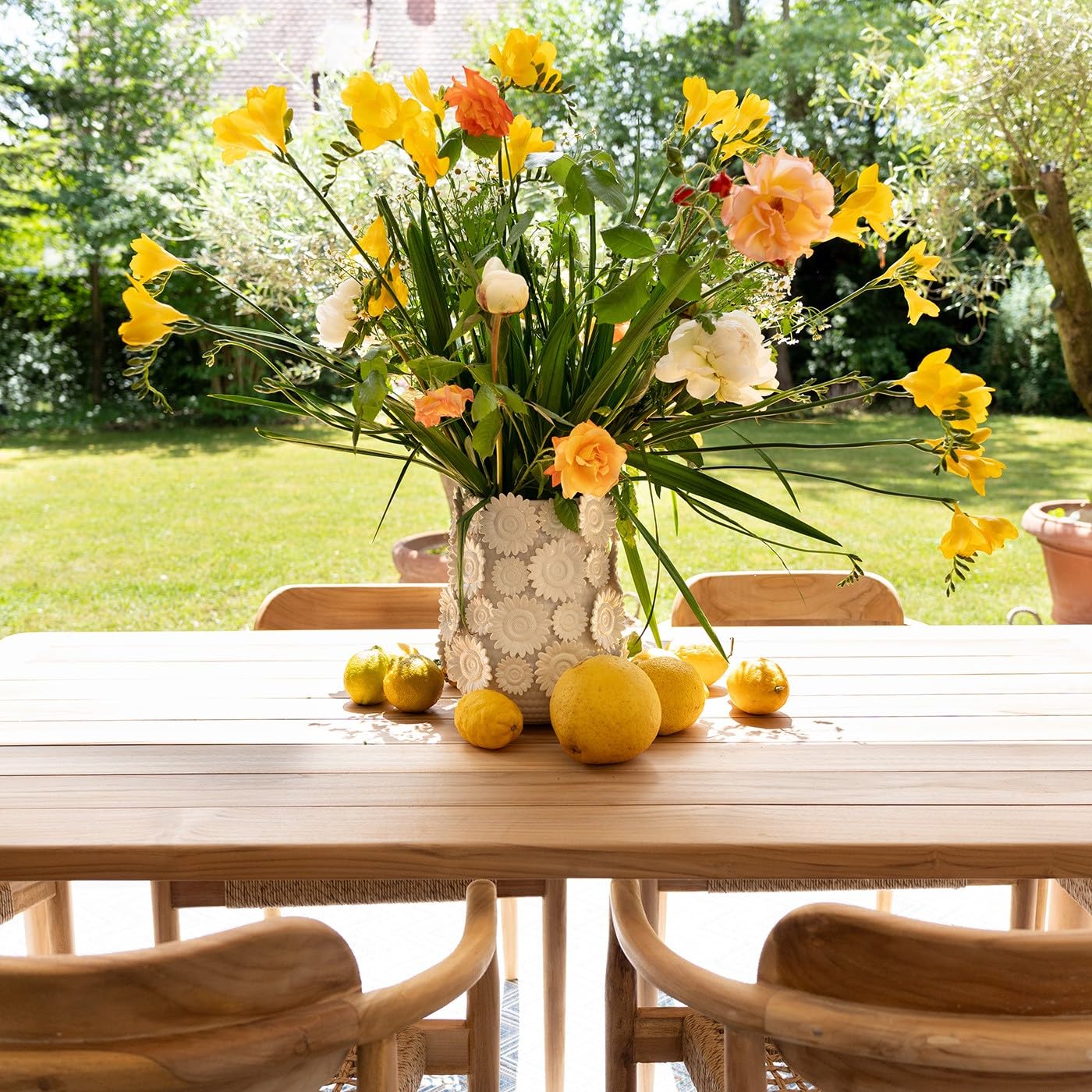 kare-design-sunflowers-vase-wei-30-cm image 2