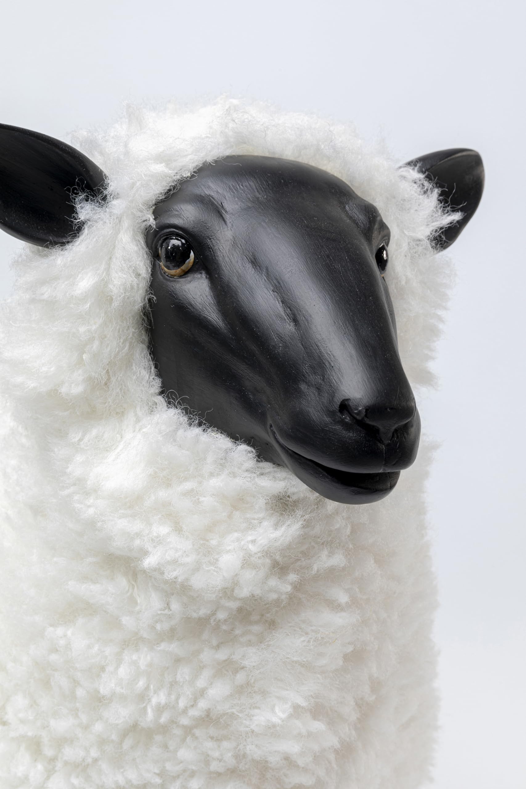 kare-design-deko-figur-bathilde-schaf-polyresin-48x23x52-cm-schwarz-wei image 3