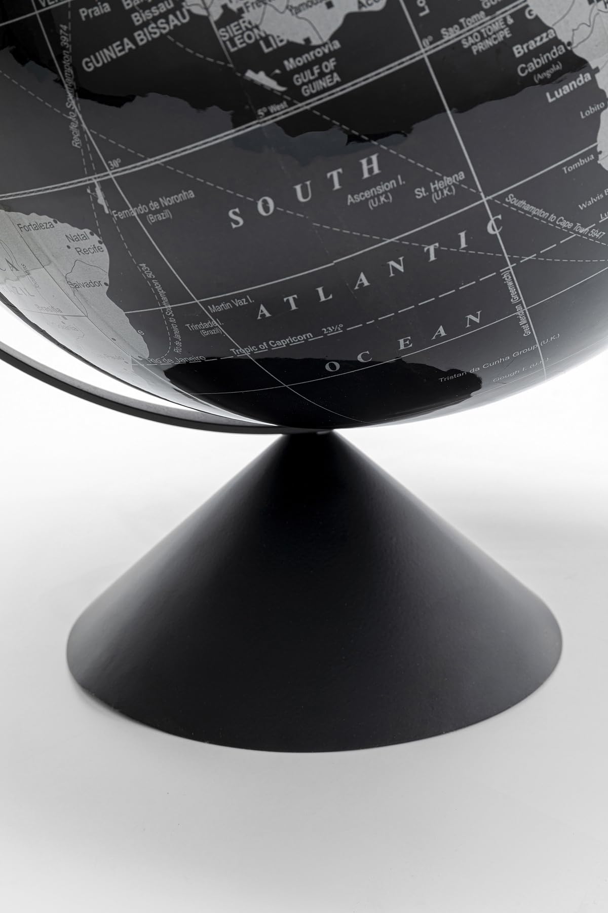kare-design-deko-objekt-globe-top-schwarz-grau-globus-30-cm-edelstahl-40x30x30-c image 4