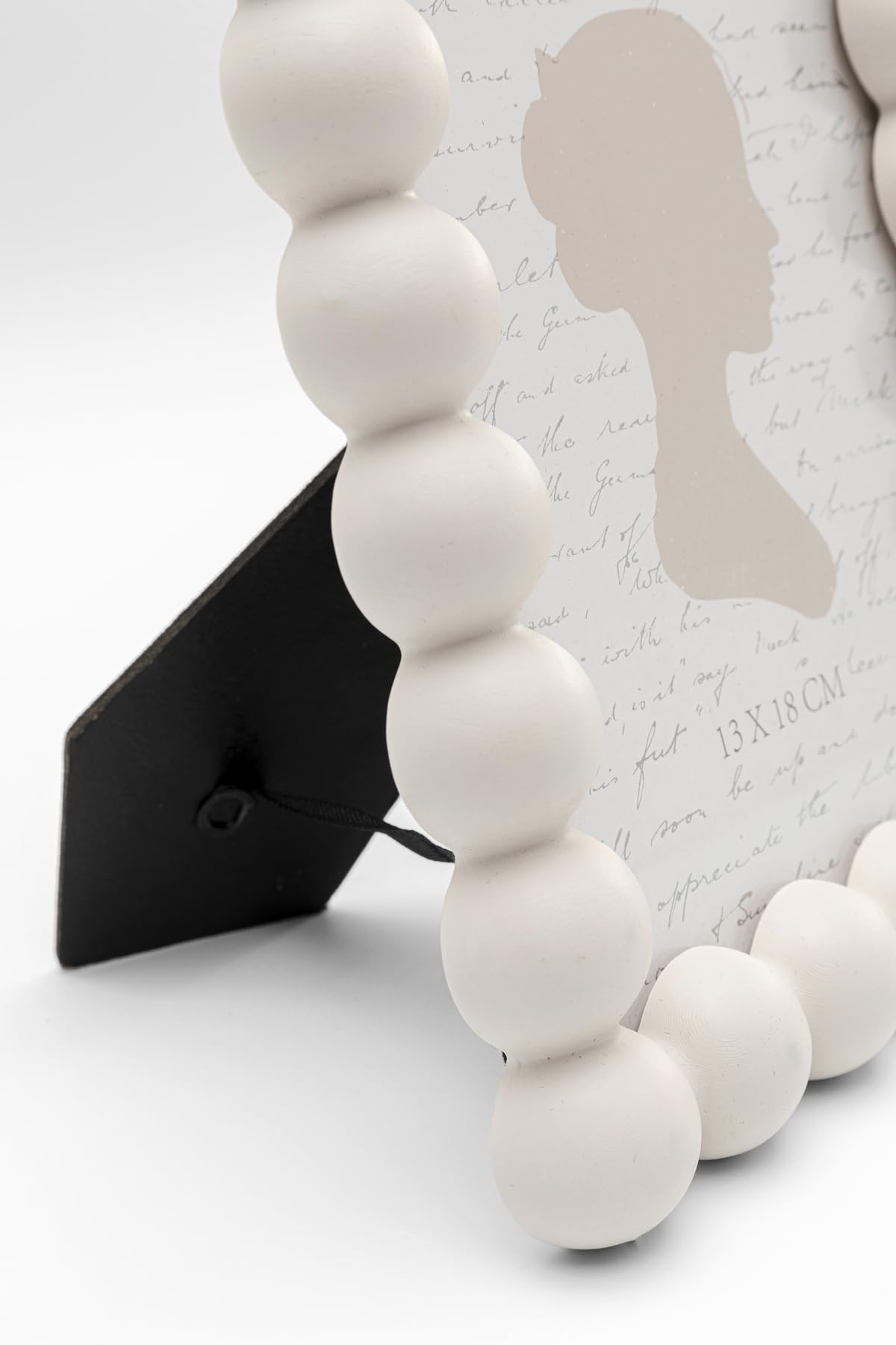 kare-design-bilderrahmen-balls-beige-f-r-foto-13x18-cm image 6