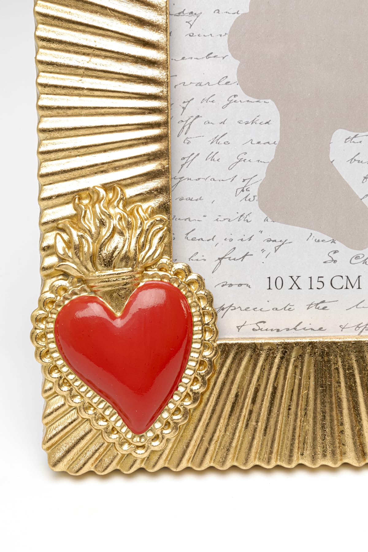 kare-design-bilderrahmen-flaming-heart-gold-rot-wohnzimmer image 5