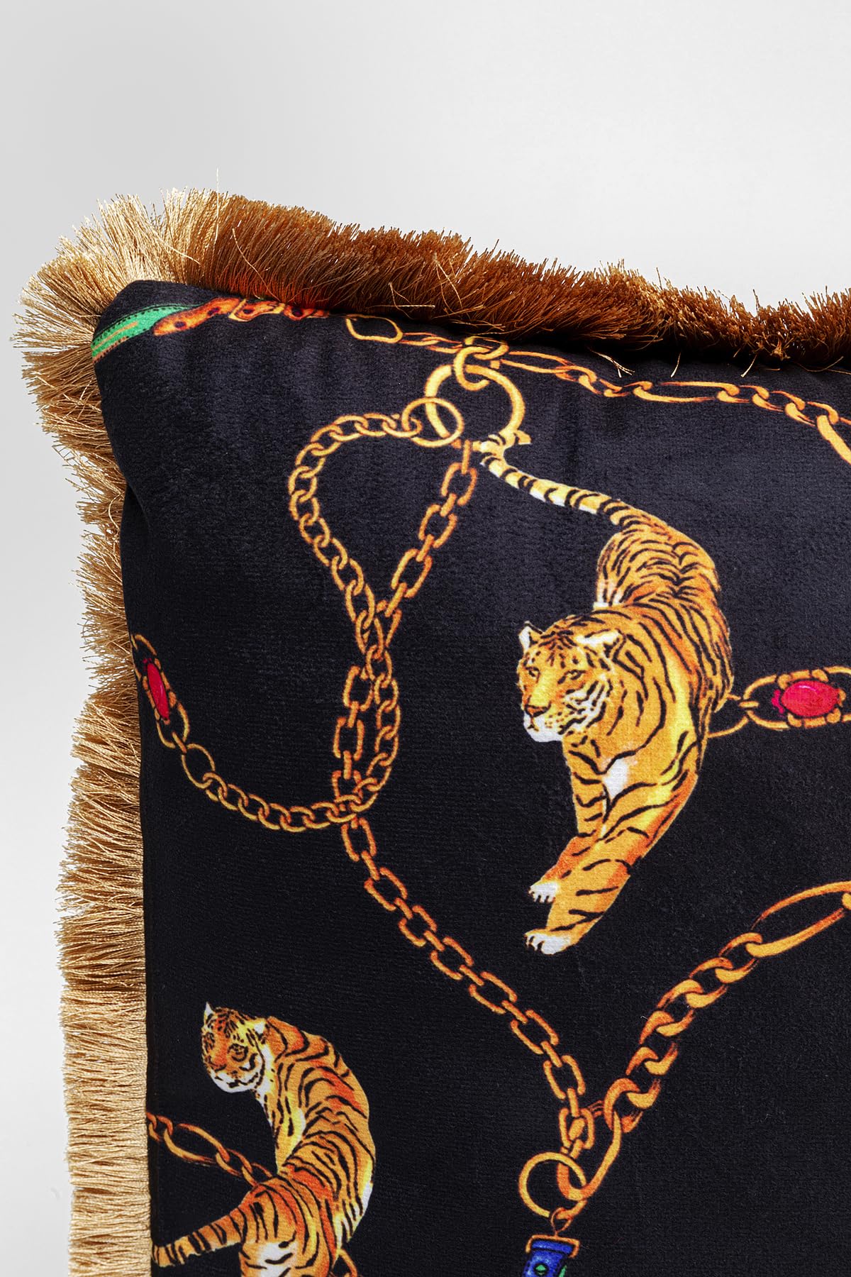kare-design-kissen-tiger-chain-schwarz-45x45-cm-mit-fransen image 6
