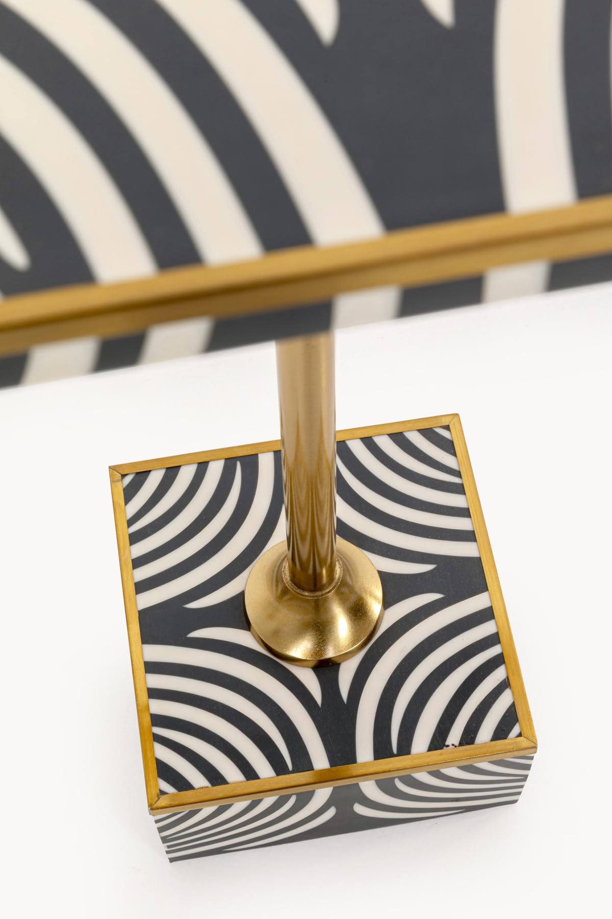 kare-design-beistelltisch-zebra-schwarz-wei-25x25-cm image 5