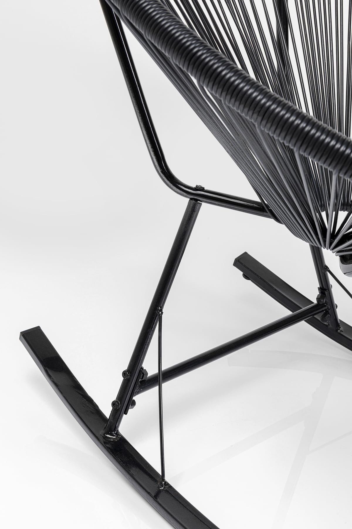 kare-design-schaukelstuhl-acapulco-mono-schwarz-indoor-outdoor image 6