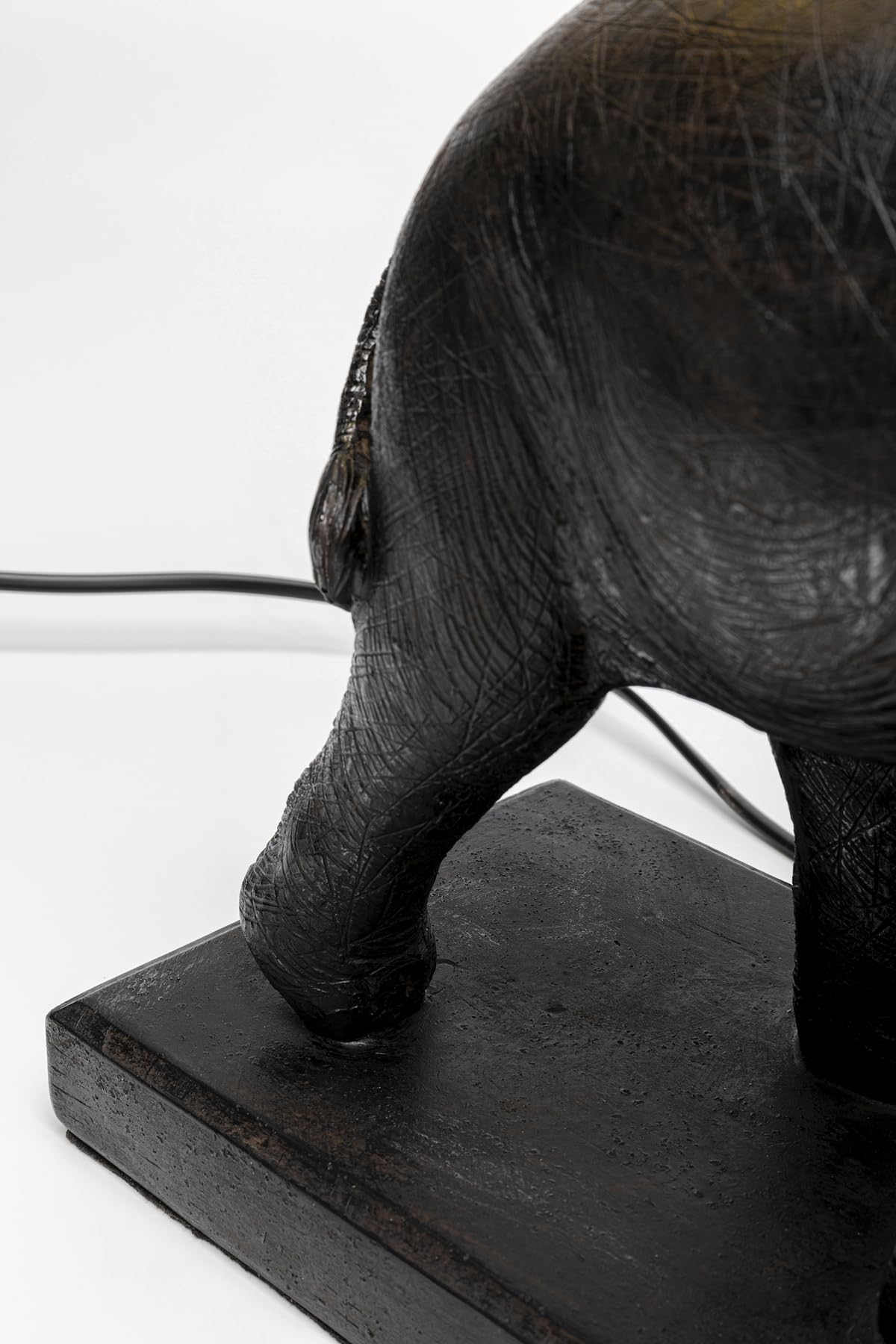kare-design-tischleuchte-elephant-family-e27-elefanten-motiv-braun-schwarz image 5