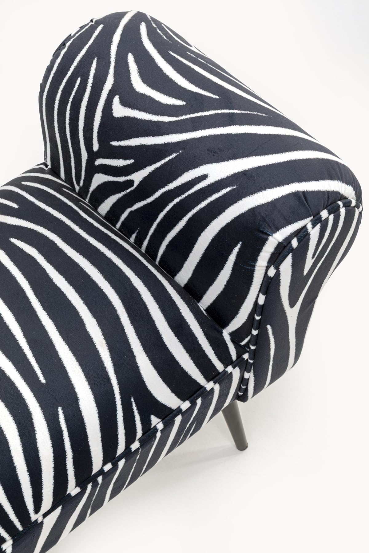 kare-design-bank-wing-zebra-sitzbank-polsterbank-grau-100x35x54-cm image 4
