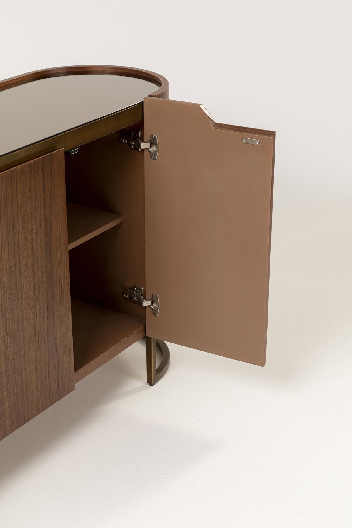 kare-design-giorgio-sideboard-walnuss-optik-180x80x42-cm-mit-glasplatte image 7