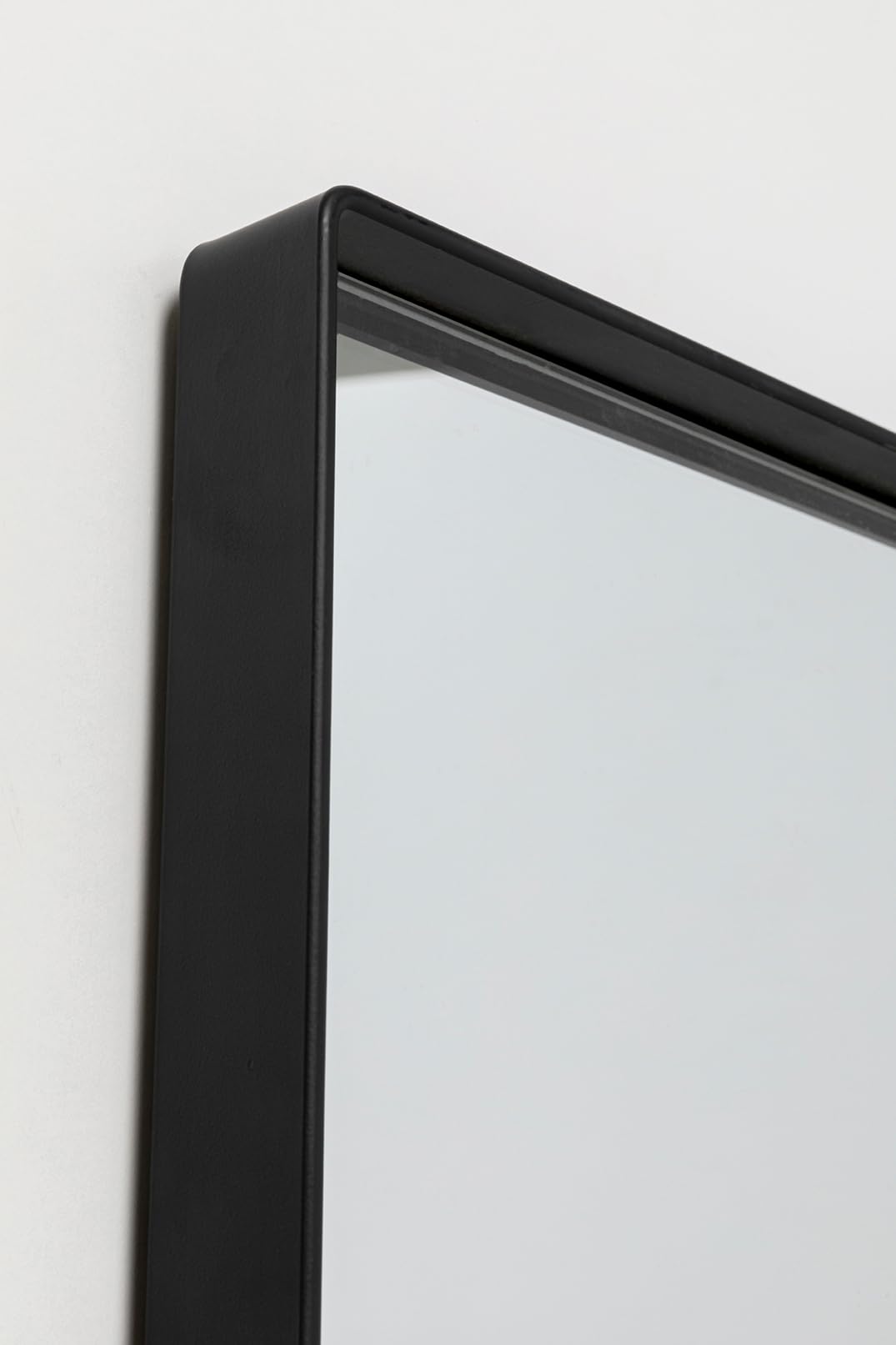 kare-design-starlet-wandspiegel-schwarz-130x30-cm image 3