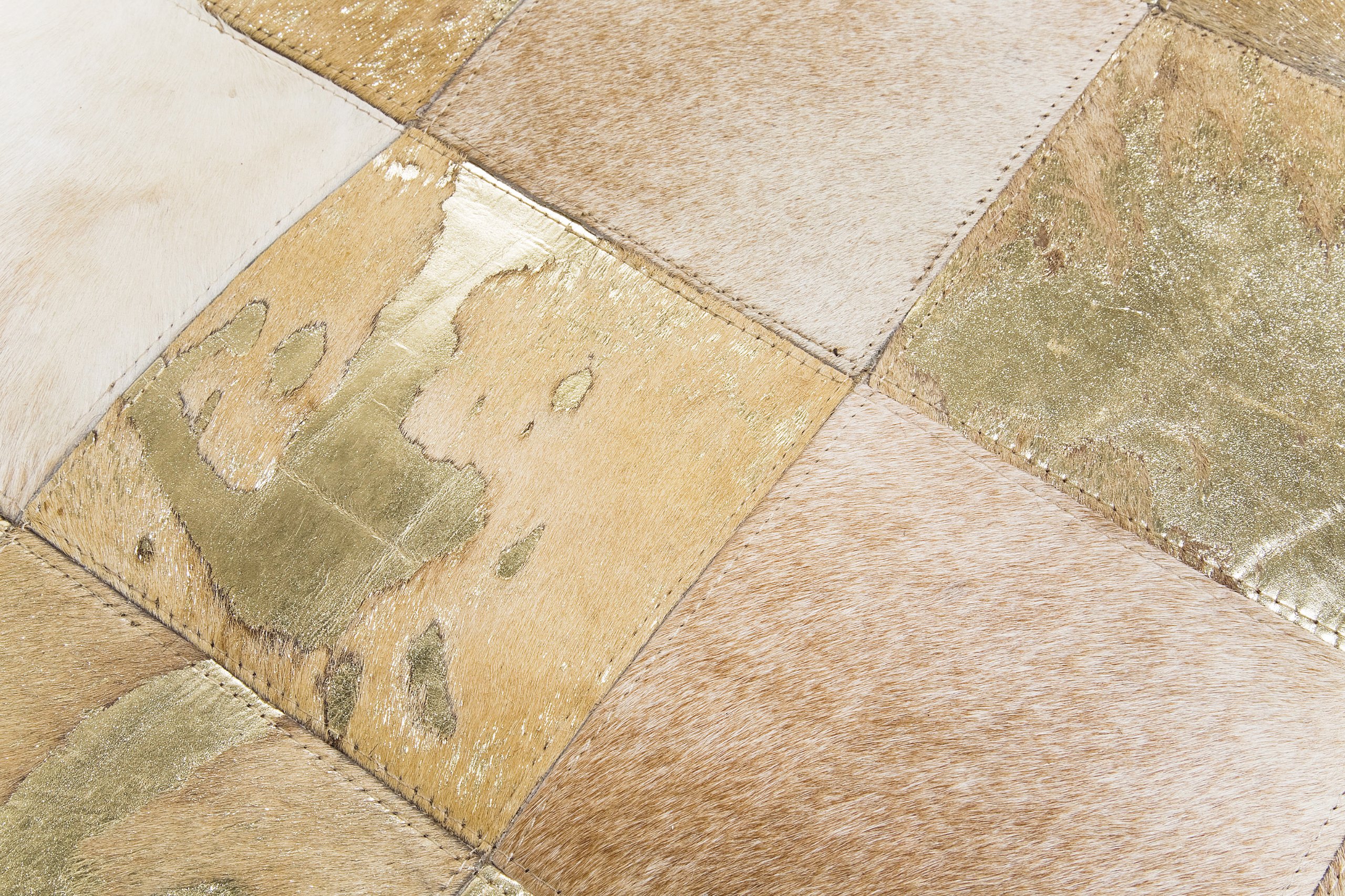kare-design-teppich-vegas-fur-patchwork-240x170-cm-beige-braun-gold image 4