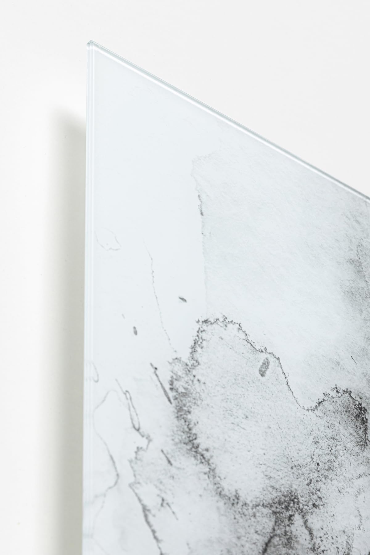 kare-design-glasbild-smokey-hair-schwarz-wei-150x100cm-wandbild-aus-glas image 5