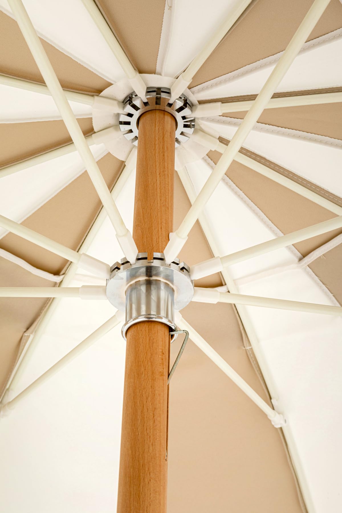 kare-sonnenschirm-retro-stripes-beige-wei-gestreift-strandschirm-d220-cm-mit-fra image 3