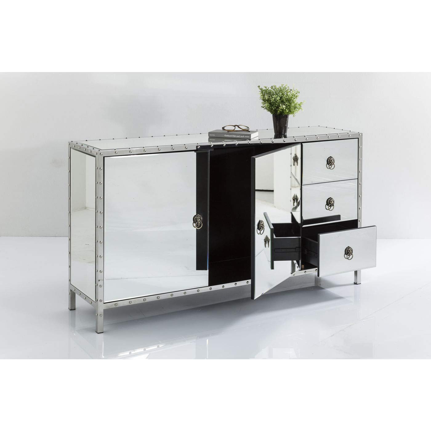 kare-design-sideboard-rivet-140-cm-verspiegelte-kommode-mit-nieten-und-l-wenkopf image 5