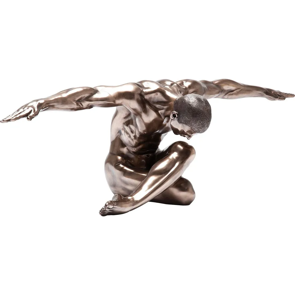 kare-design-nude-man-bow-dekofigur-bronze-137-cm image 1