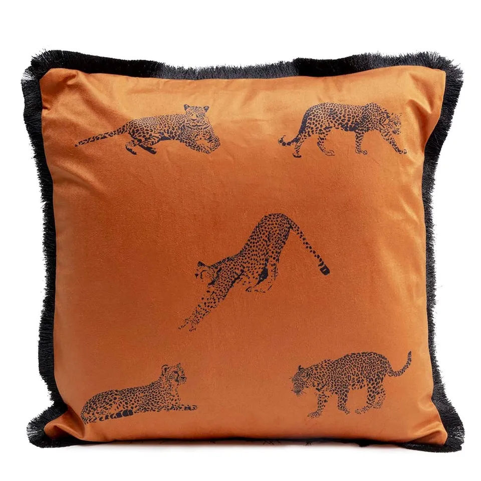 kare-design-kissen-panter-45x45-cm-deko-kissen-mit-rei-verschluss image 1