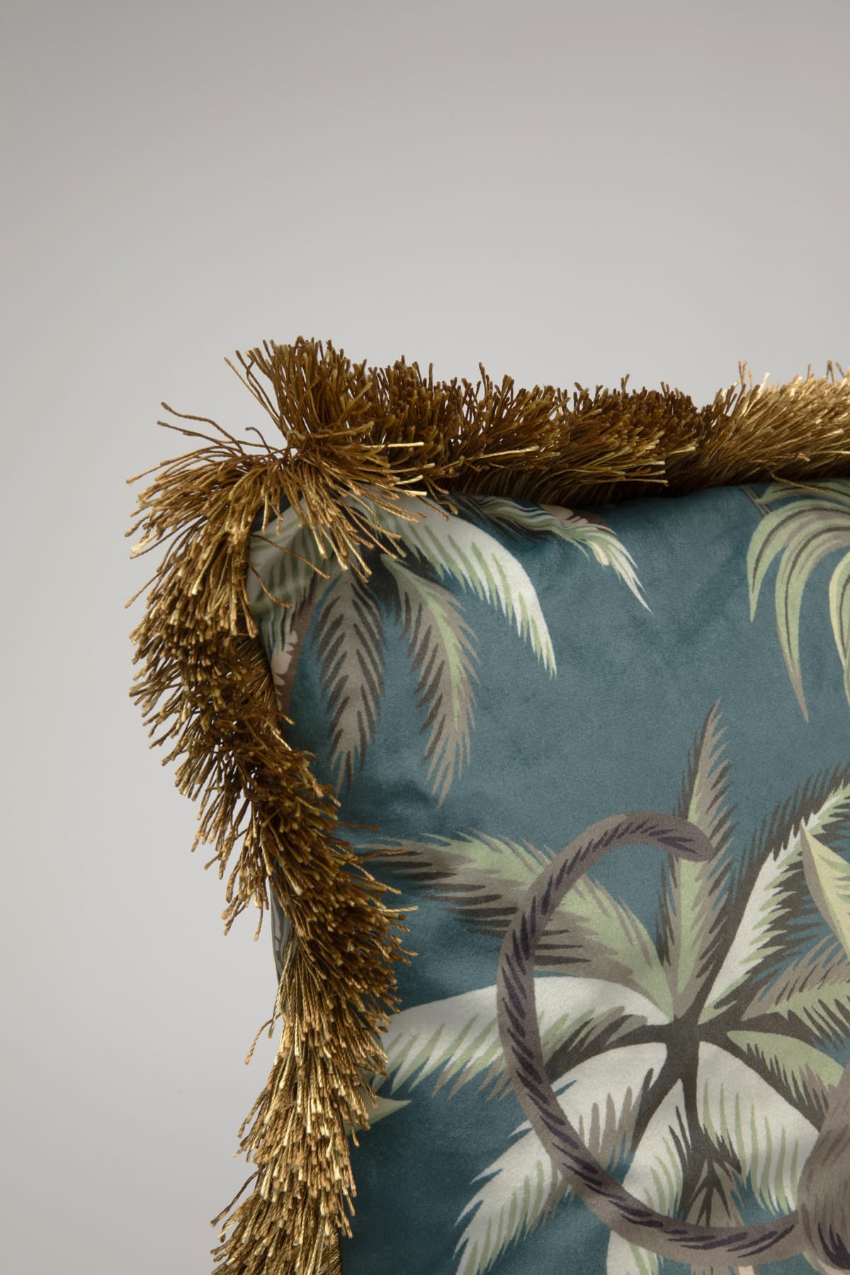 kare-design-jungle-fever-dekokissen-55x55-cm-mehrfarbig-mit-fransen image 4