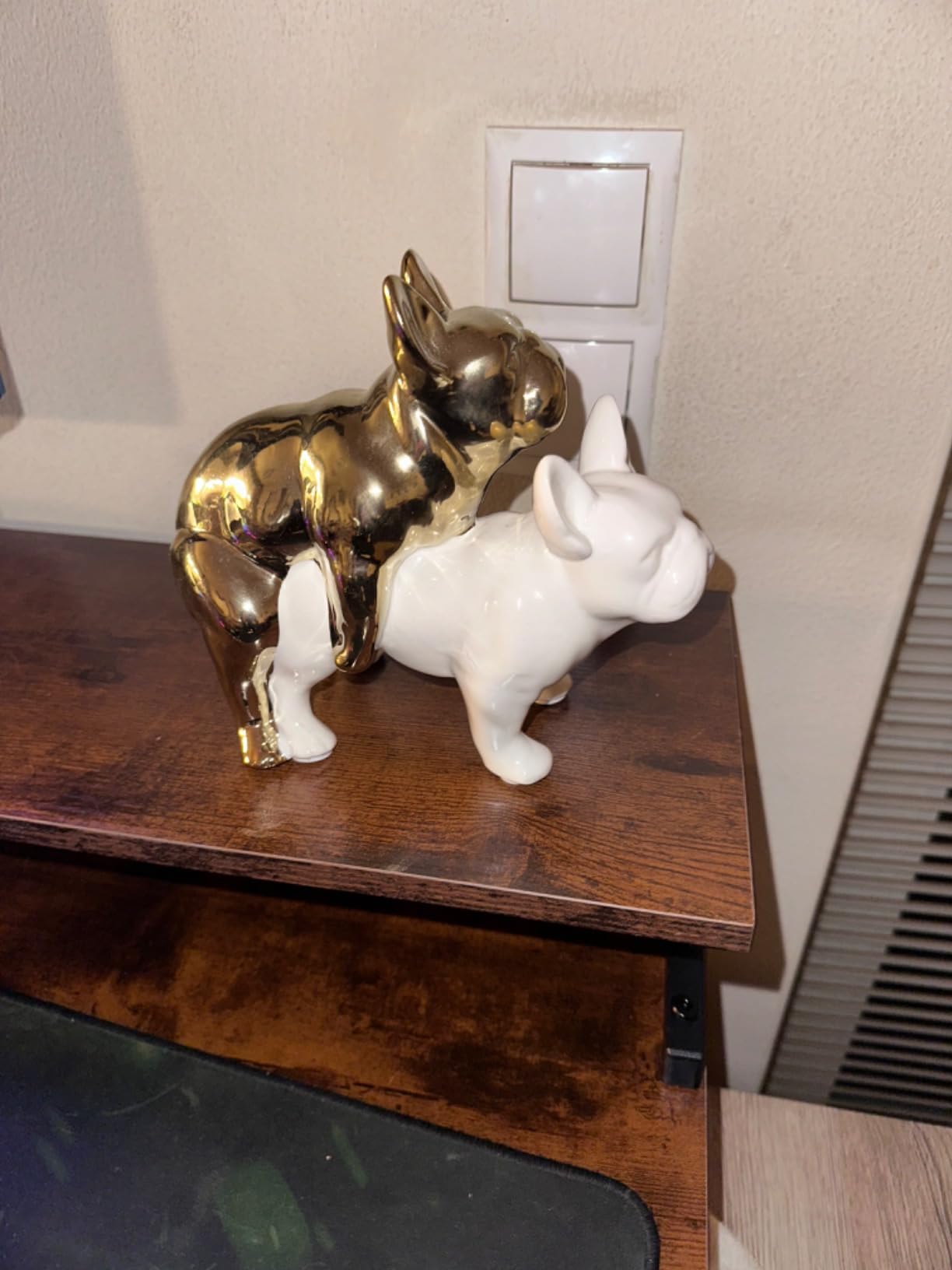 Süße Porzellanfigur