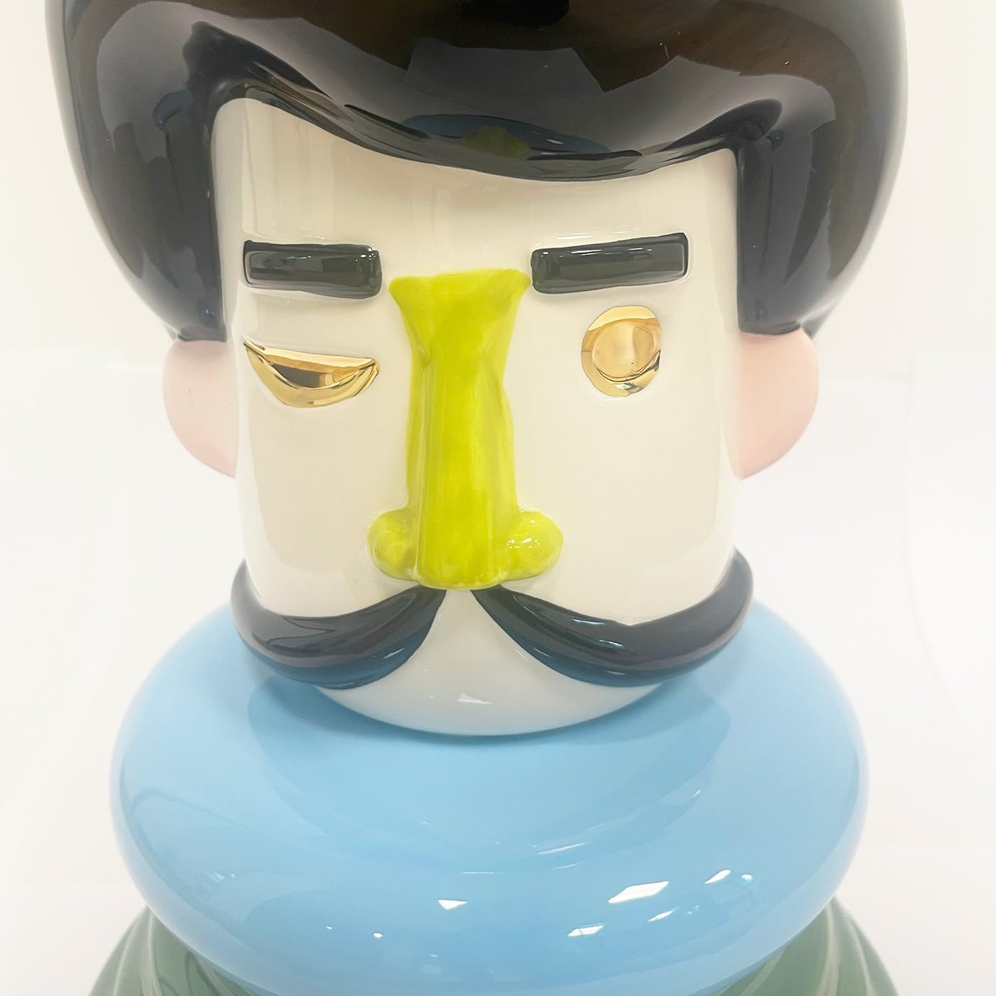 kare-design-deko-vase-puppet-boy-36-cm-keramik-b-ste-bunt-mit-gold image 4