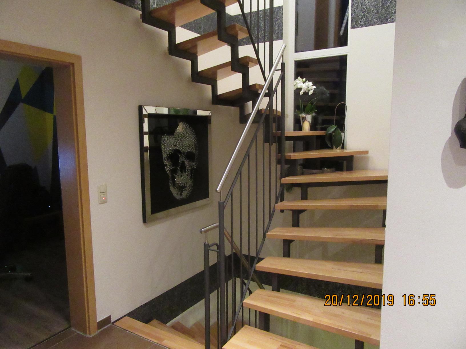 Absolute Wucht an der Wand